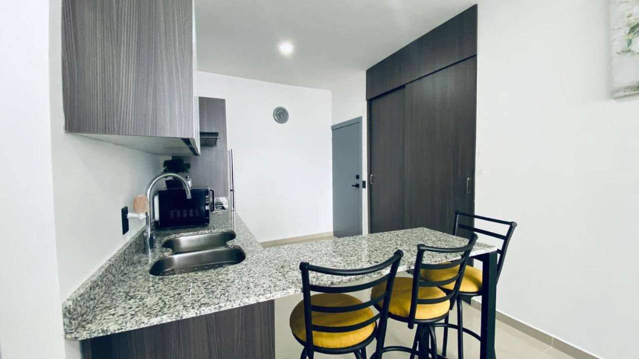 Depa Lujoso Cerca Del Malecon By G P S Rentas Apartment
