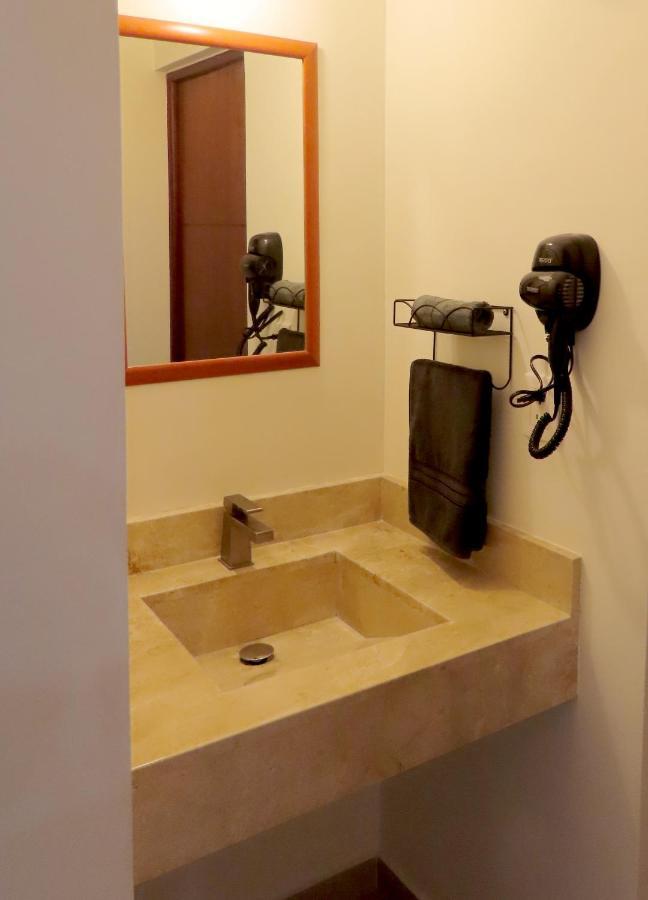 Departamento A 200 Mts De La Playa Y Alberca En Planta Baja Apartment Mazatlan