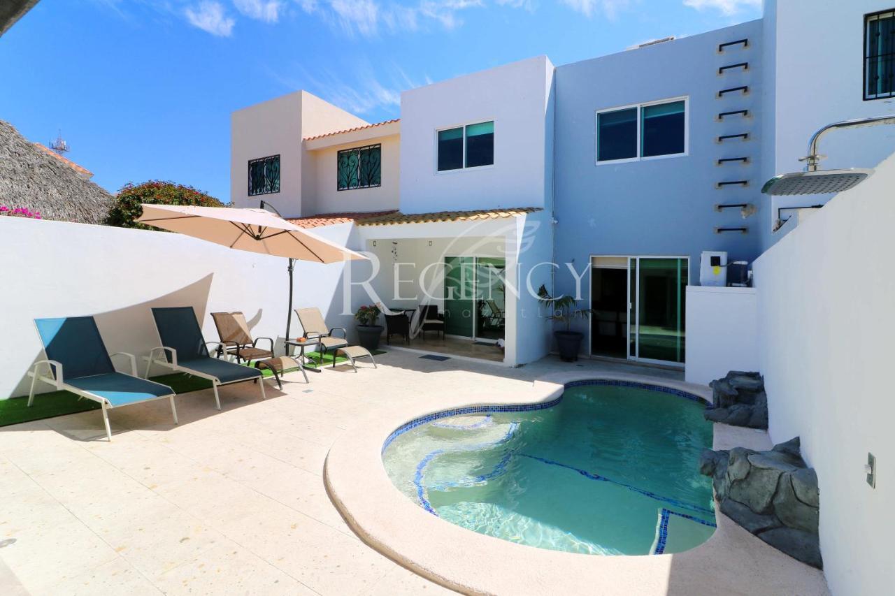 Casa En Renta Con Alberca Muy Cerca Del Mar Сasa de vacaciones *