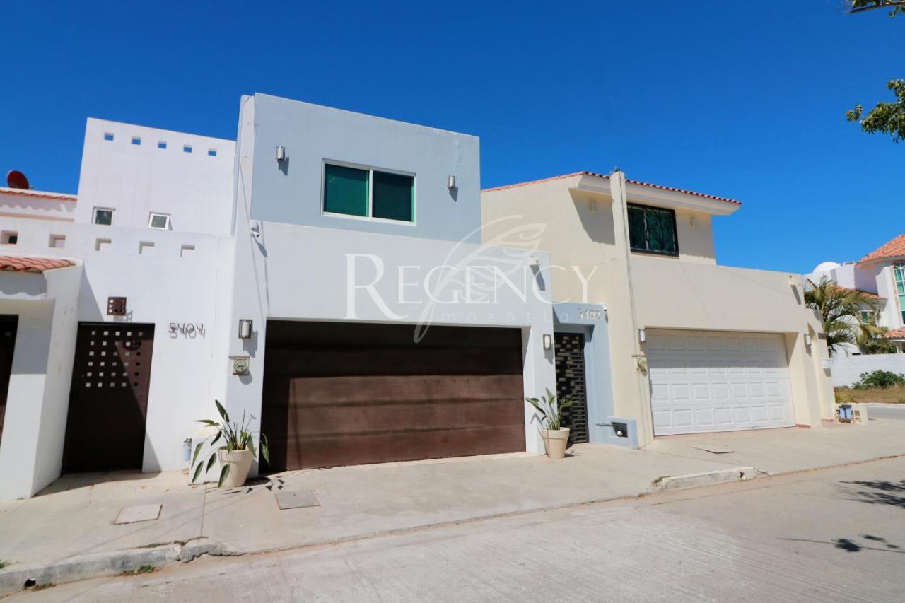 Casa En Renta Con Alberca Muy Cerca Del Mar Сasa de vacaciones *