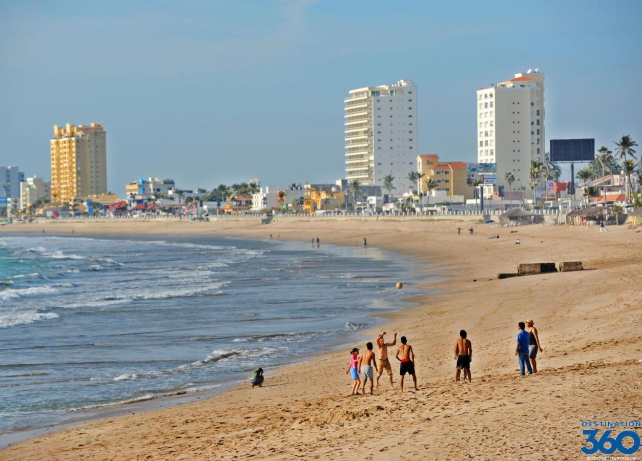 Marina Del Sol Directly On The Ocean 102 Apartment Mazatlan
