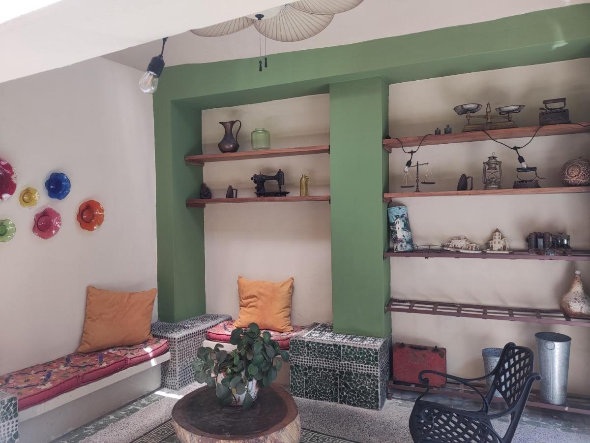 Casona 13 Flechas Habitación en casa particular Mazatlán