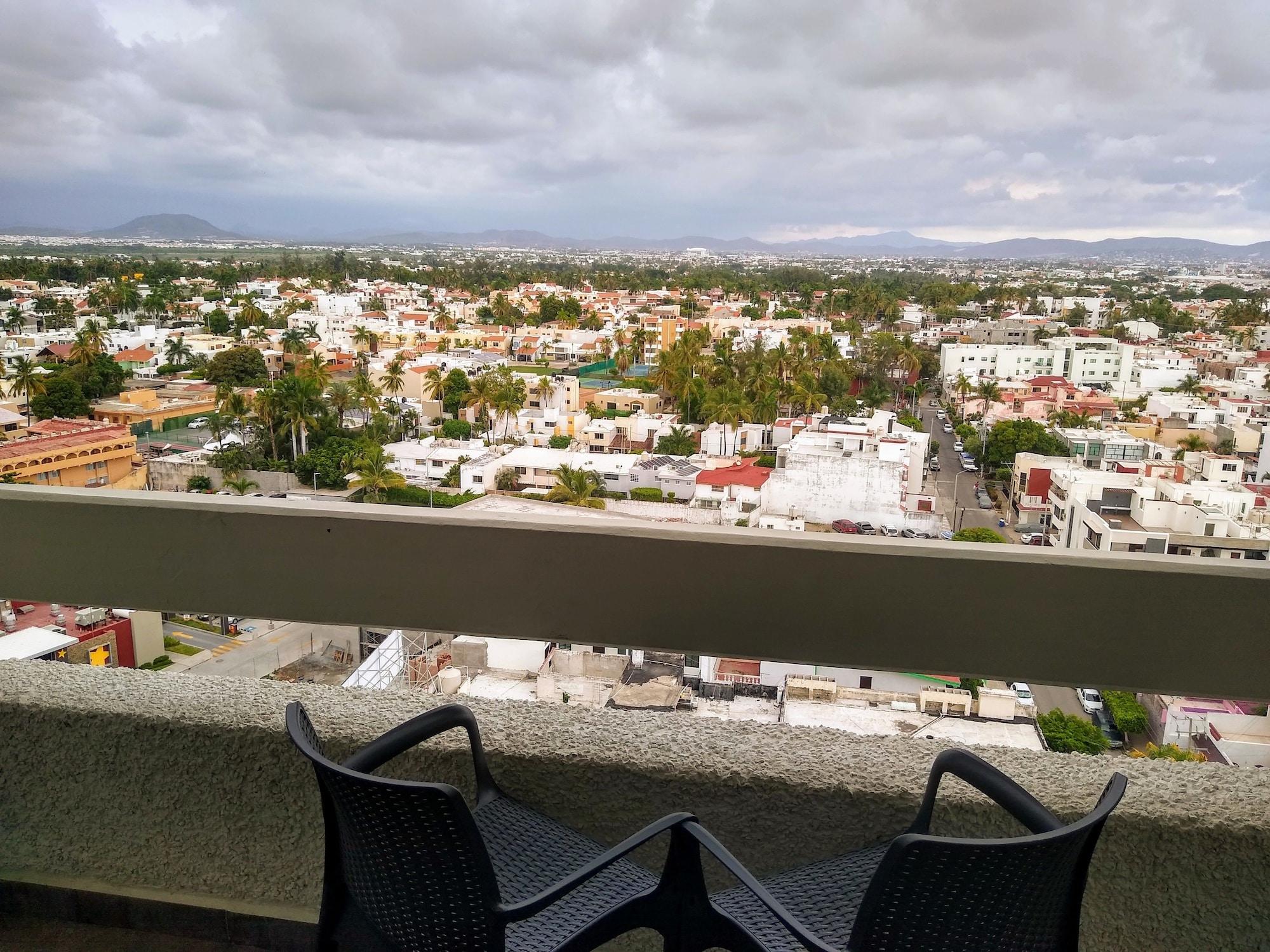 Ocean View Hotel 4*
