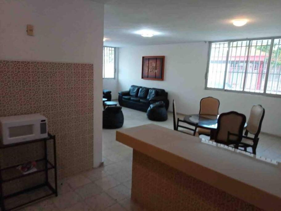 Amplio Departamento En Centro Histórico, 3 Hab Apartamento