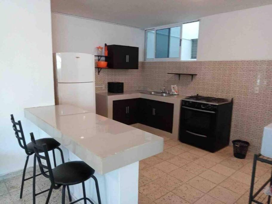 Amplio Departamento En Centro Histórico, 3 Hab Mazatlán
