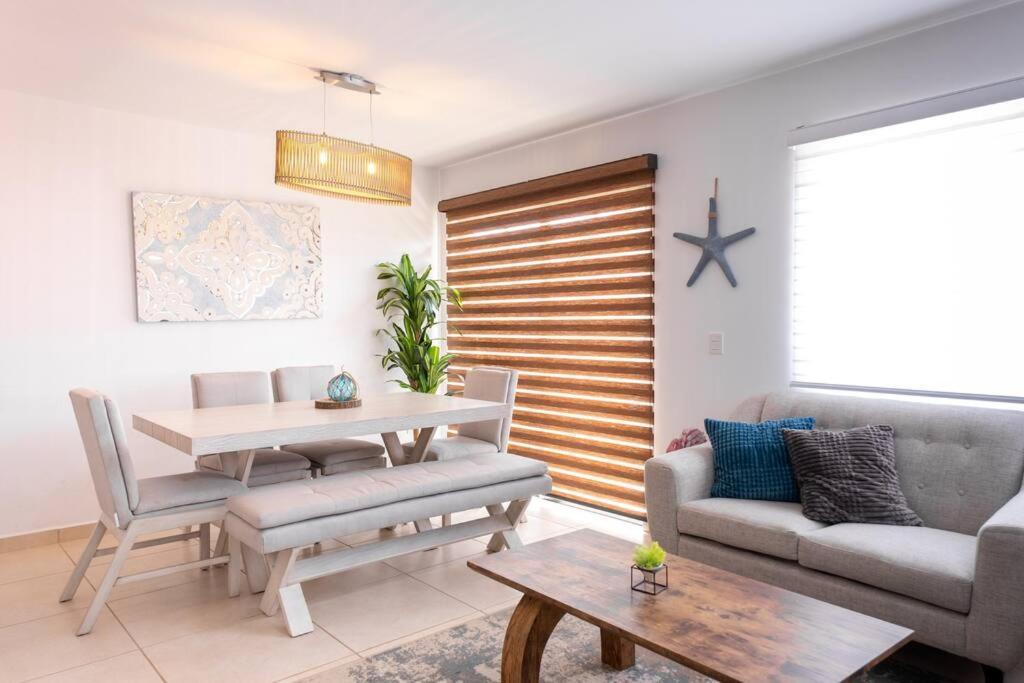 La Casa Del Mar. Сasa de vacaciones
