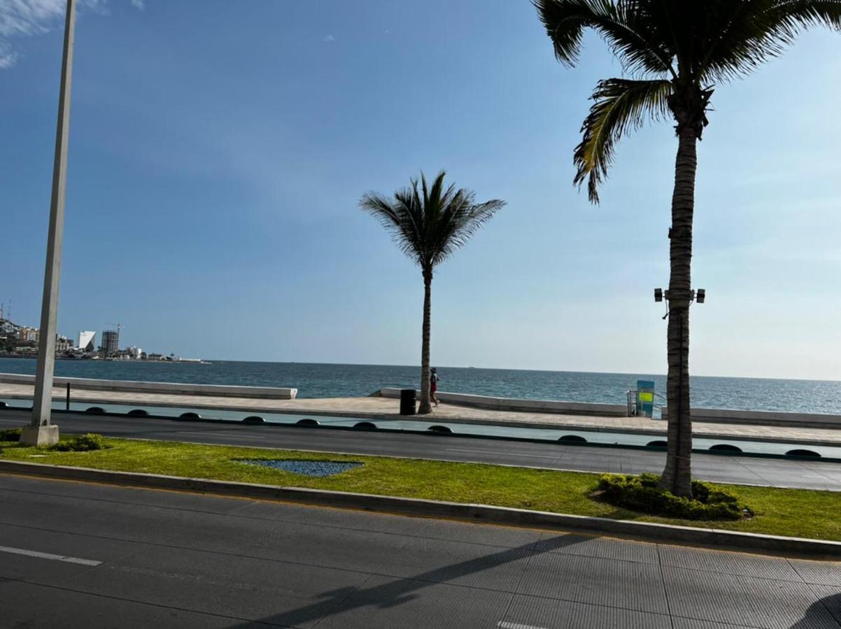 Luxury En Malecón, Alberca Infinity&jacuzzi
