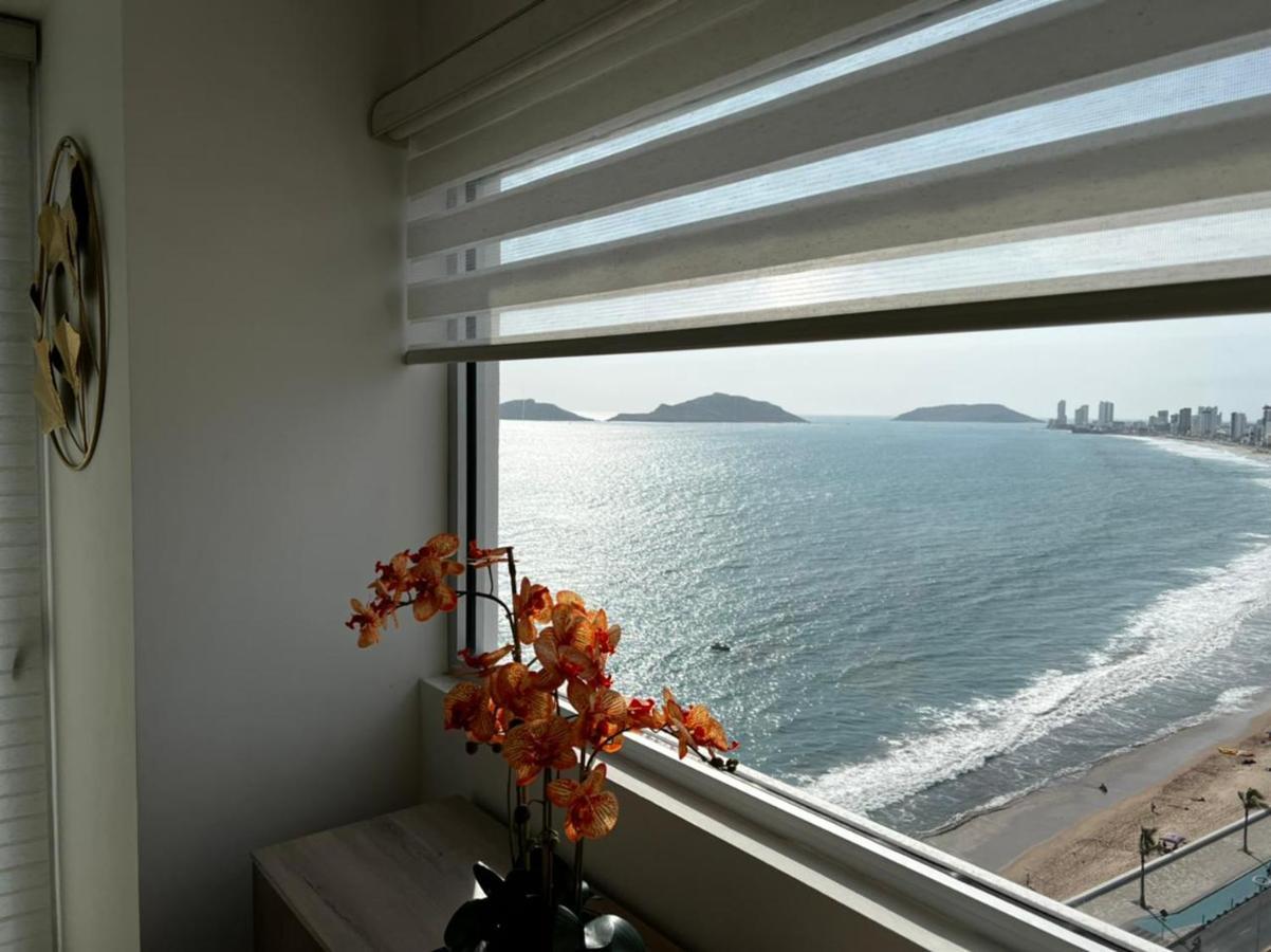 Luxury En Malecón, Alberca Infinity&jacuzzi Apartamento