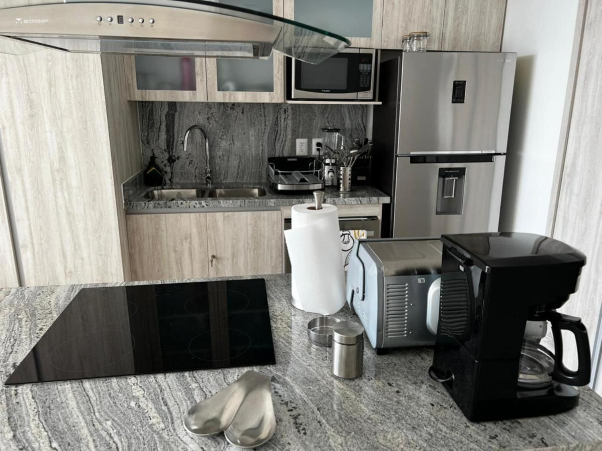 Luxury En Malecón, Alberca Infinity&jacuzzi *