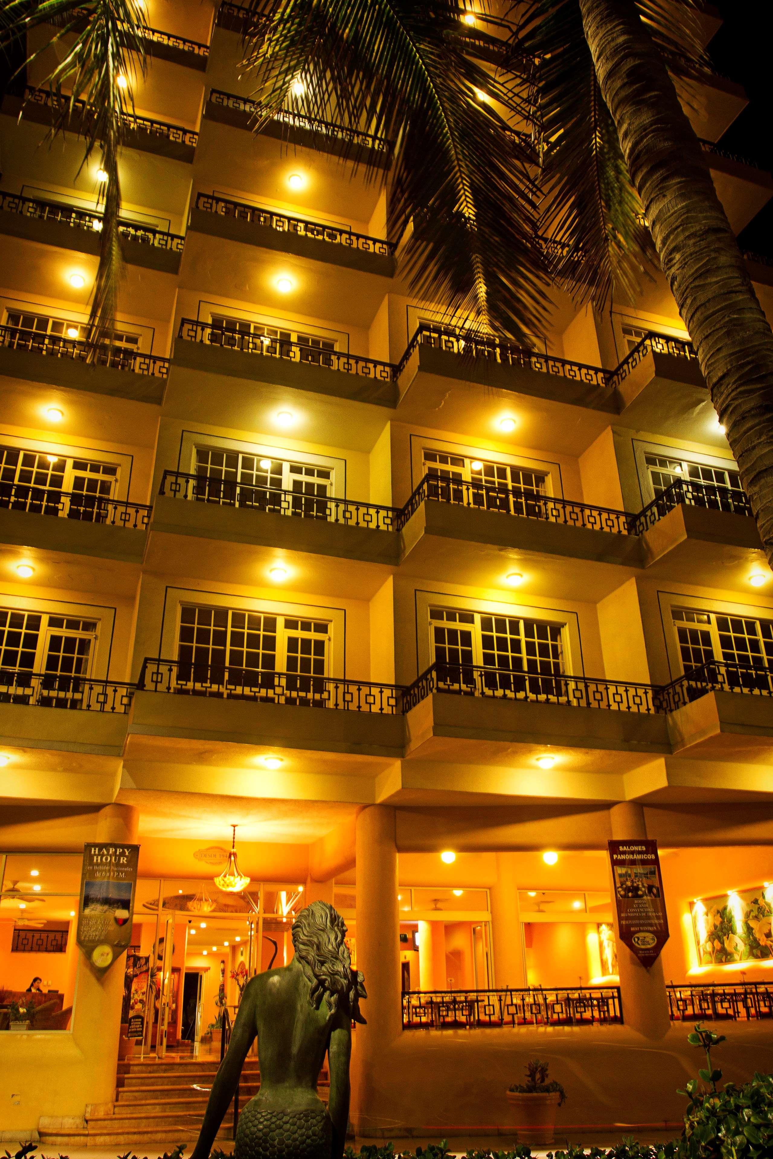 Western Freeman Hotel