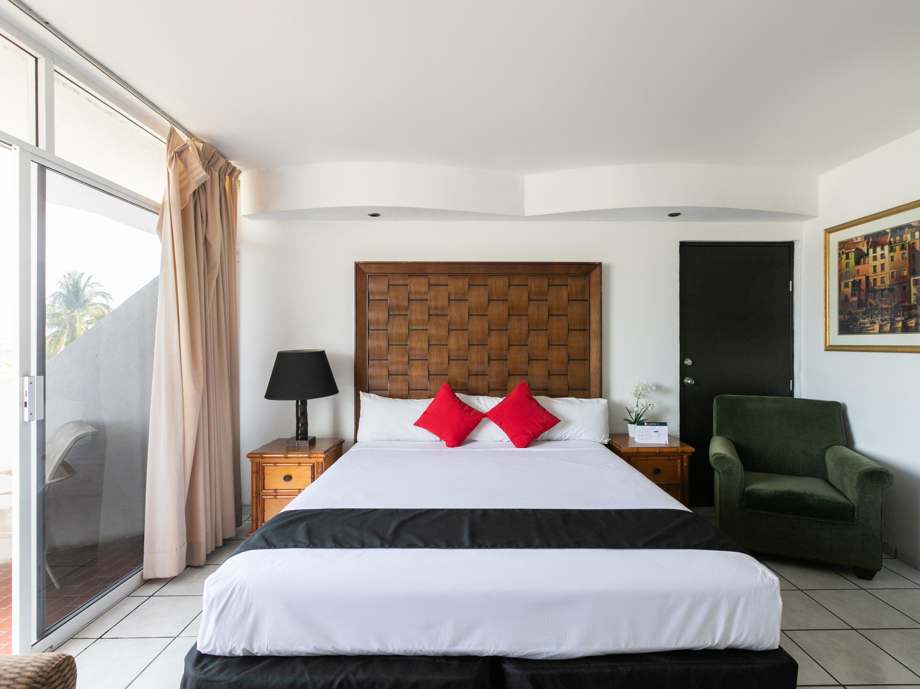 Capital O Zona Dorada Inn, 4*