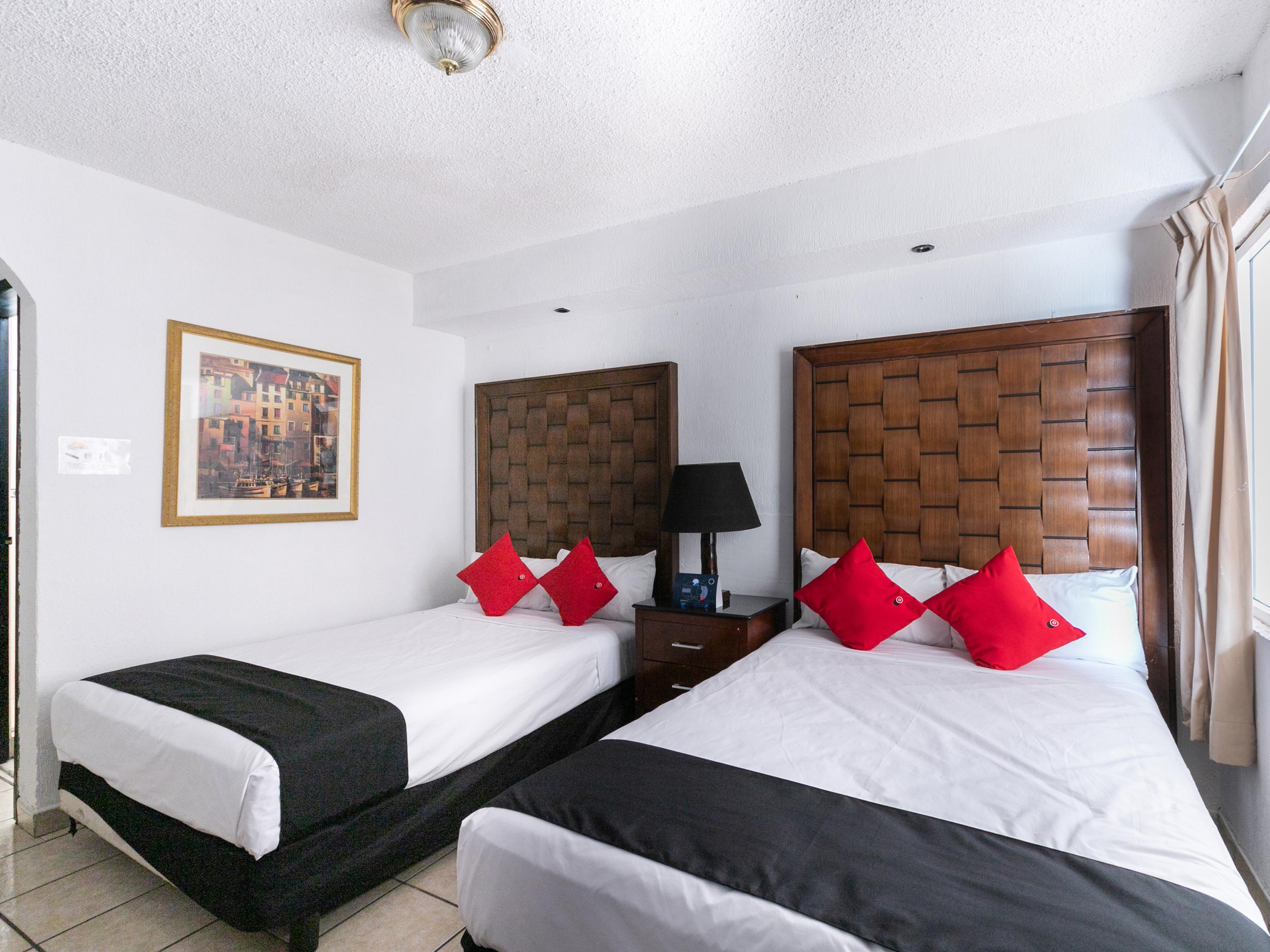 Capital O Zona Dorada Inn, Mazatlán