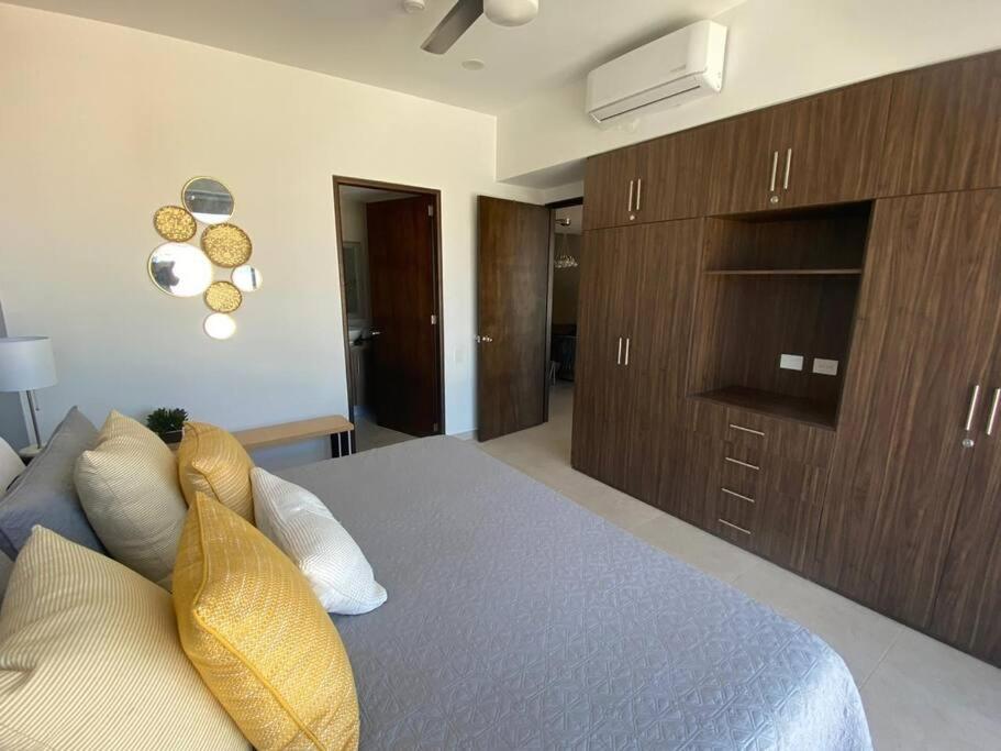 Departamento En Renta En Torre Baluarte Apartamento *
