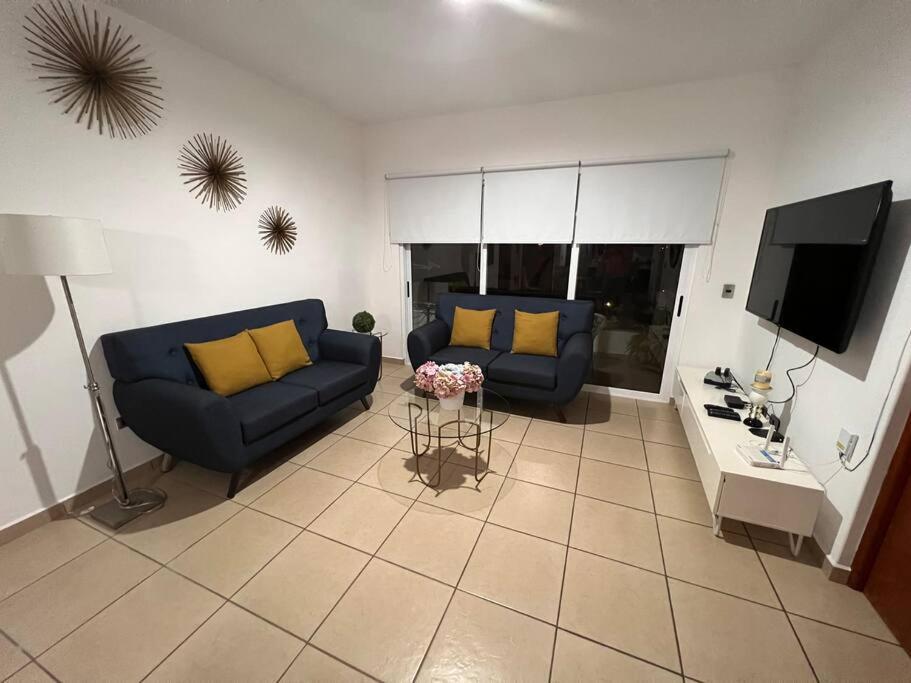 Marina Gardens Nuevo 2 Con Alberca Apartamento