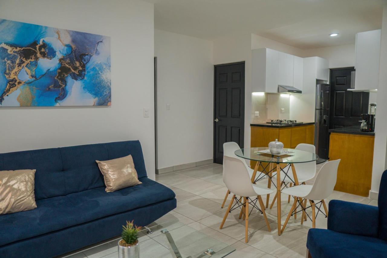 Planta Baja, A 10 Minutos De La Playa, Gran Alberca Y Mini Golf!! * Mazatlán
