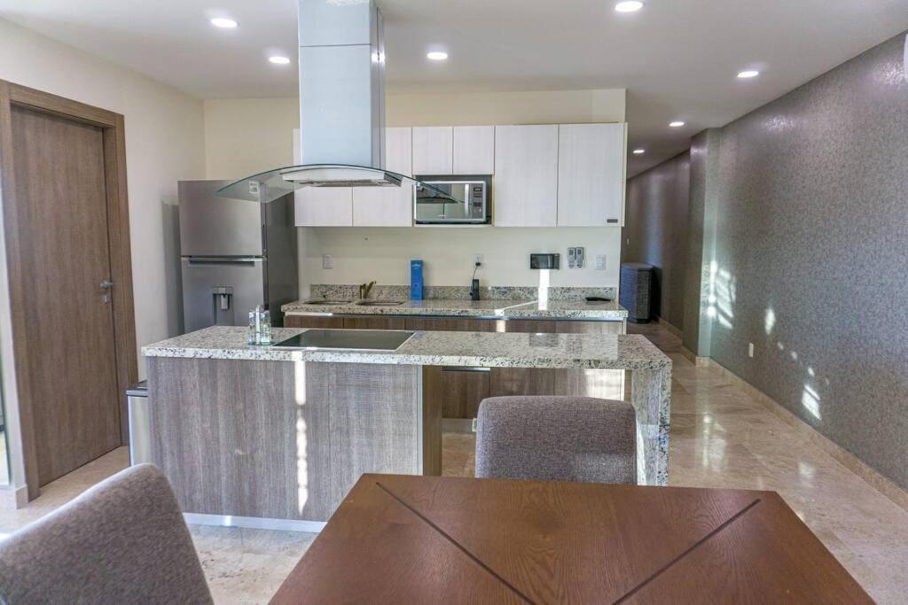 Apartamento Lujoso Dpto Con Vista Al Mar Malecon Mazatlán