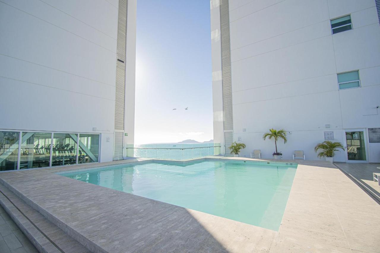 Location On The Malecon For Carnaval! Torre Eme * Mazatlán
