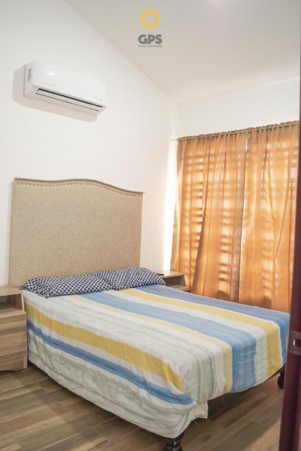 Apartamento Azul Marino Hermosa Casa Familiar En Residencial