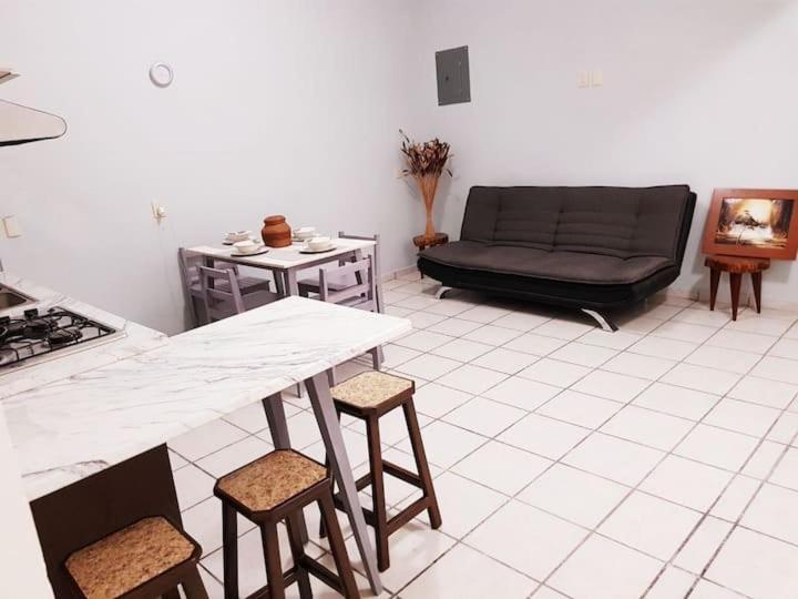 Departamento Con Diseno Elegante Y Ambiente Intimo En Zona Centrica Y Muy Cerca De La Playa Apartamento Mazatlán