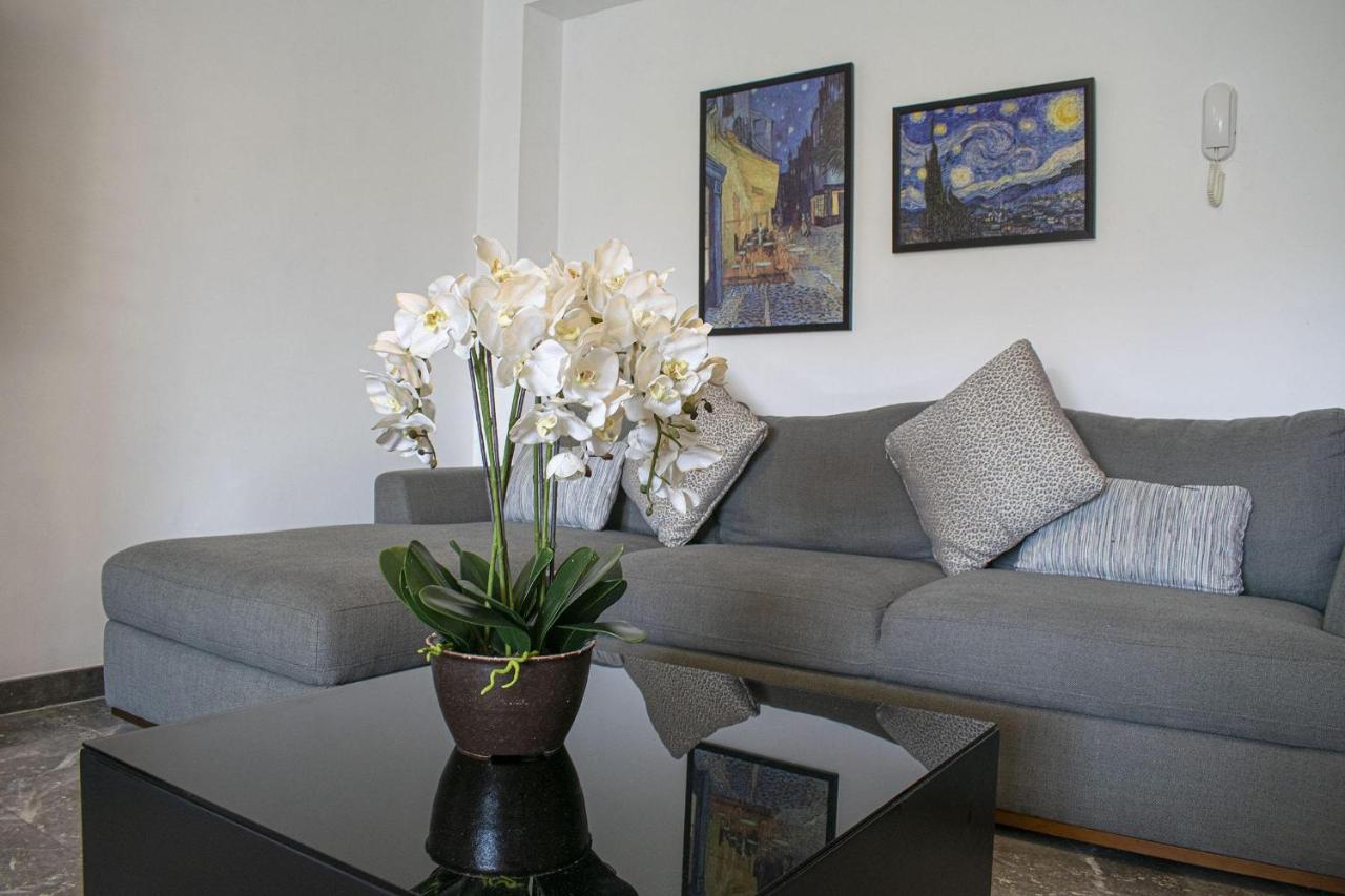 Few Blocks To Plaza Machado- Roosevelt 4 Apartamento *