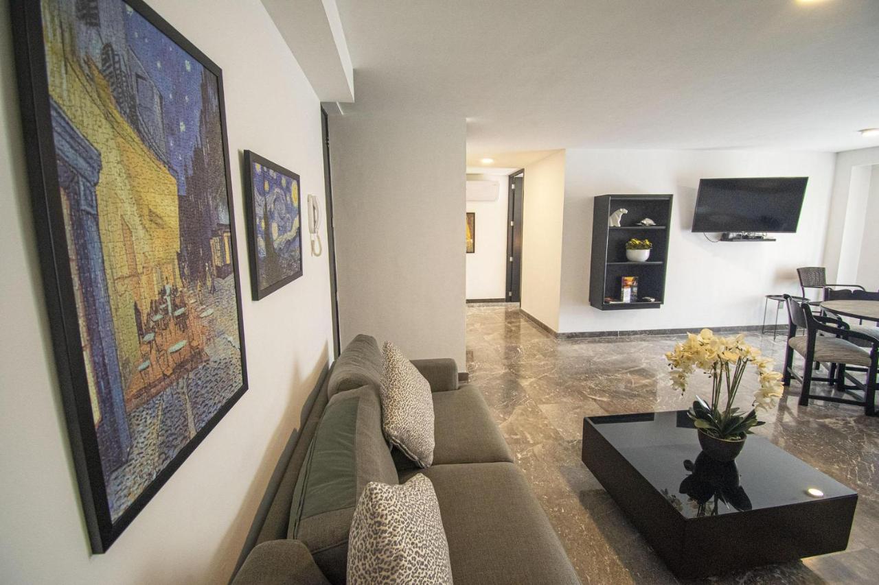 Few Blocks To Plaza Machado- Roosevelt 4 Apartamento *