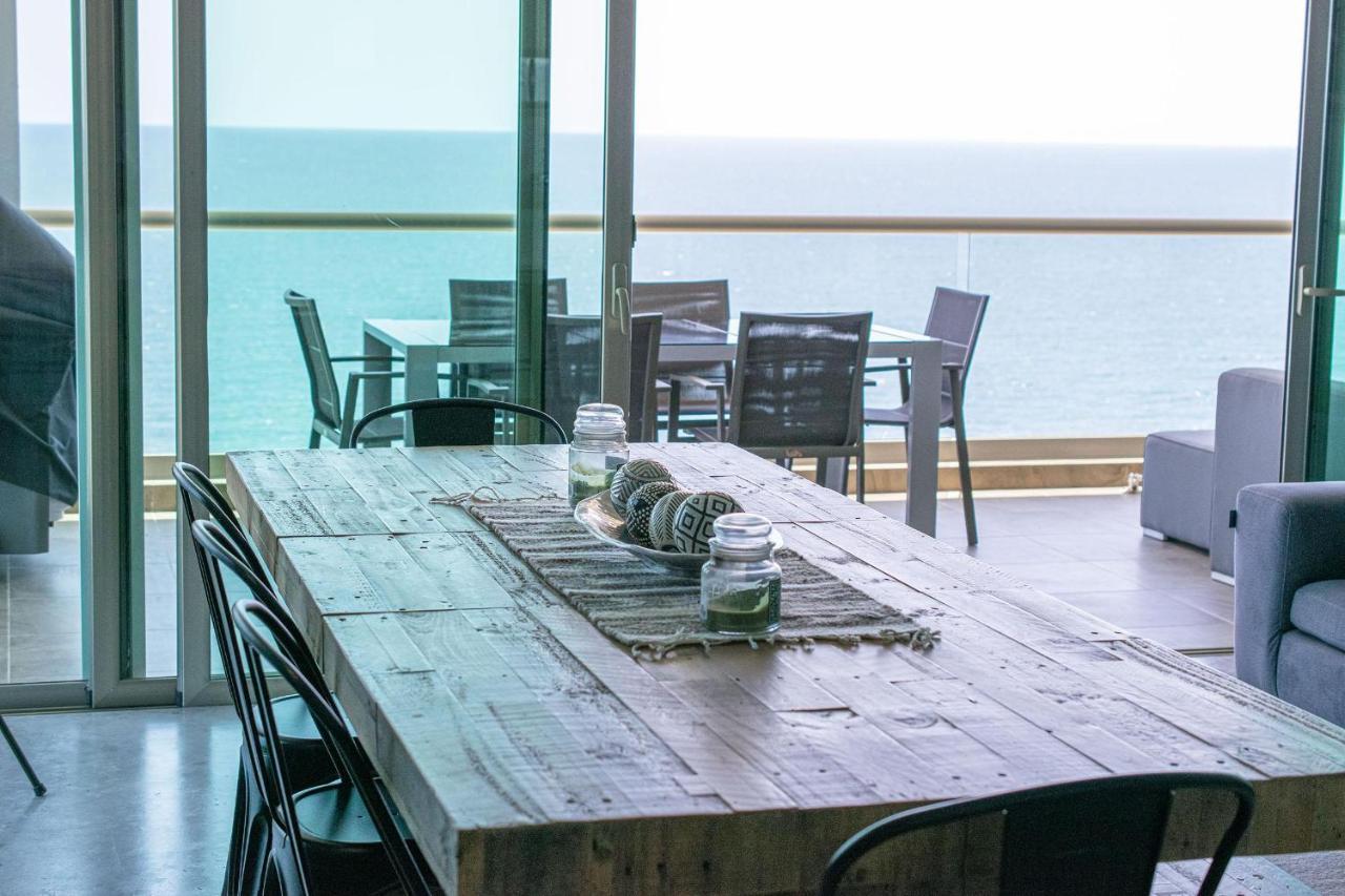 Stunning 18th Floor Views Apartamento *