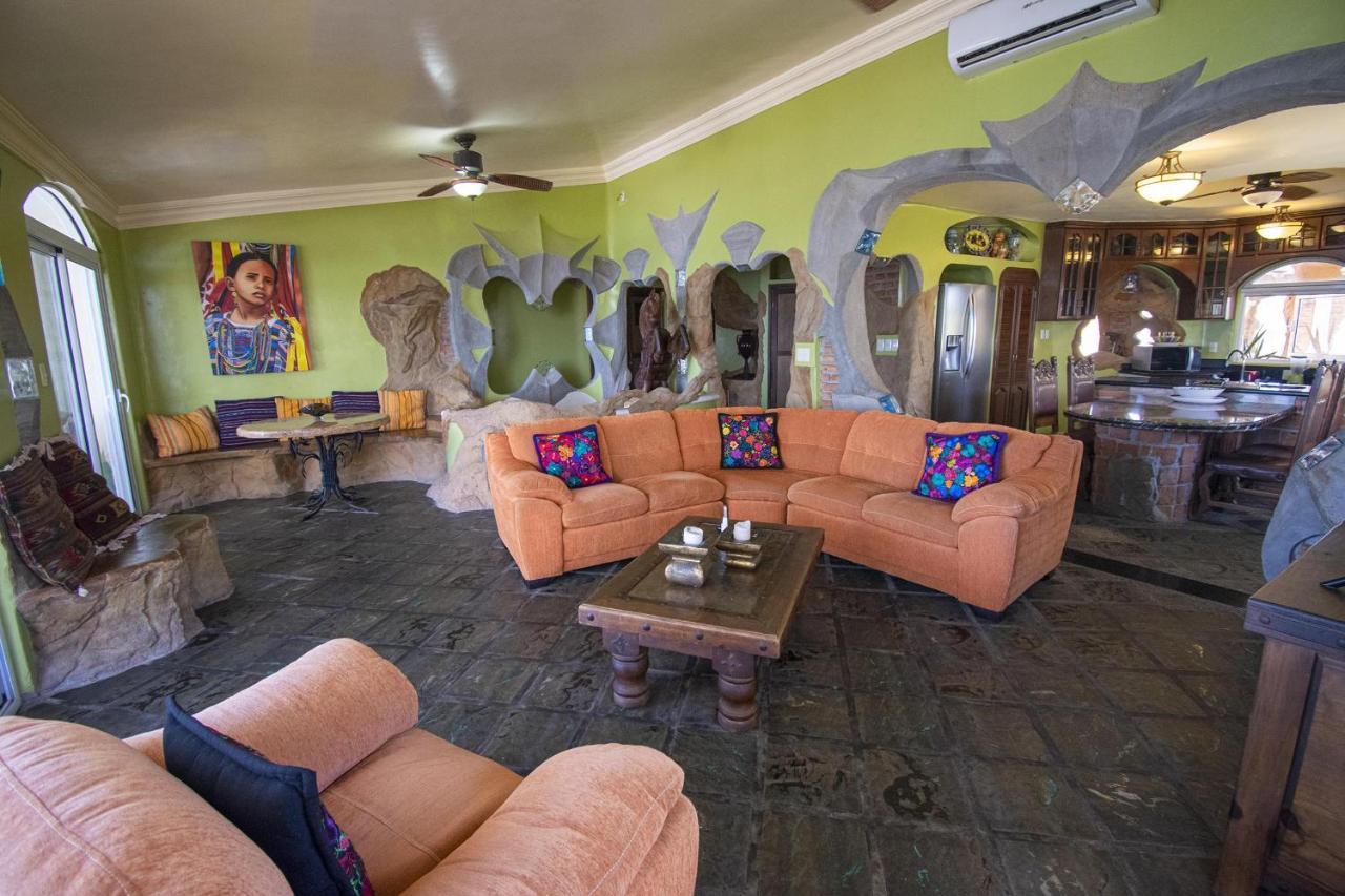 Sandcastle Beachfront With Pool Apartamento *