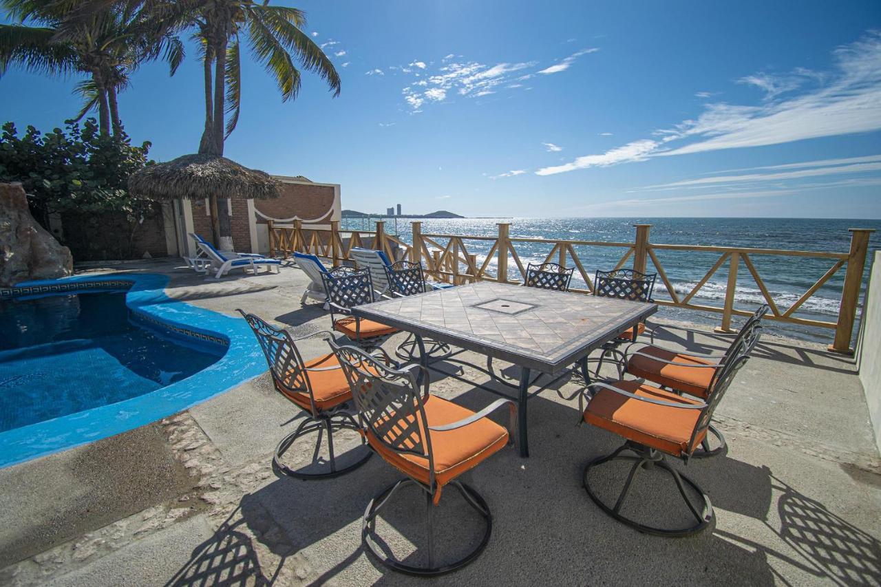 Sandcastle Beachfront With Pool Apartamento *