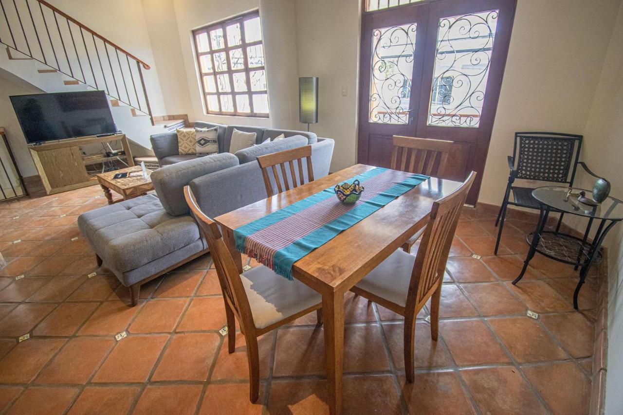 Centro Historico Casa With Outdoor Roof Space * Mazatlán