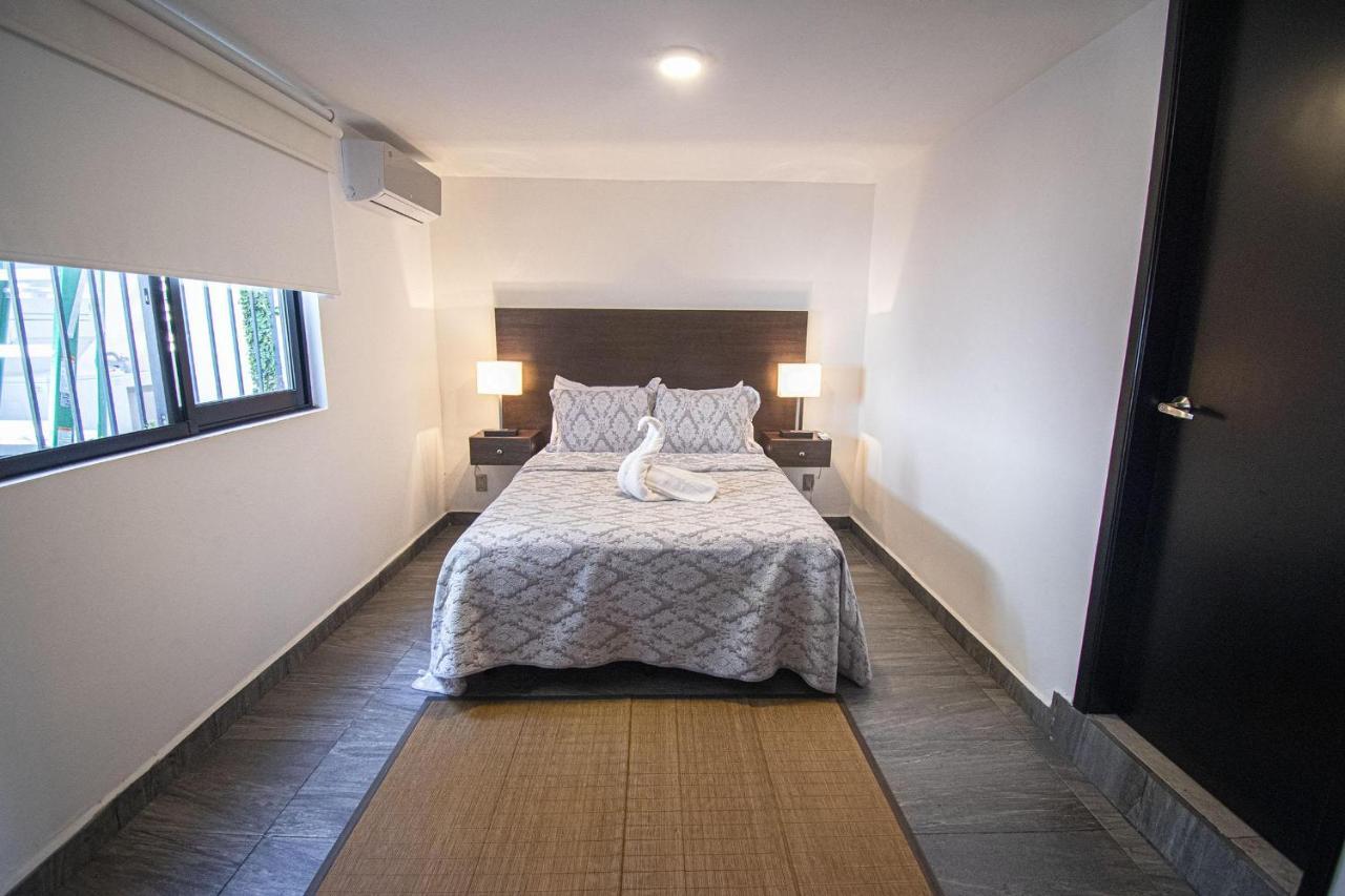 Few Blocks To Plaza Machado- Roosevelt 4 Apartamento