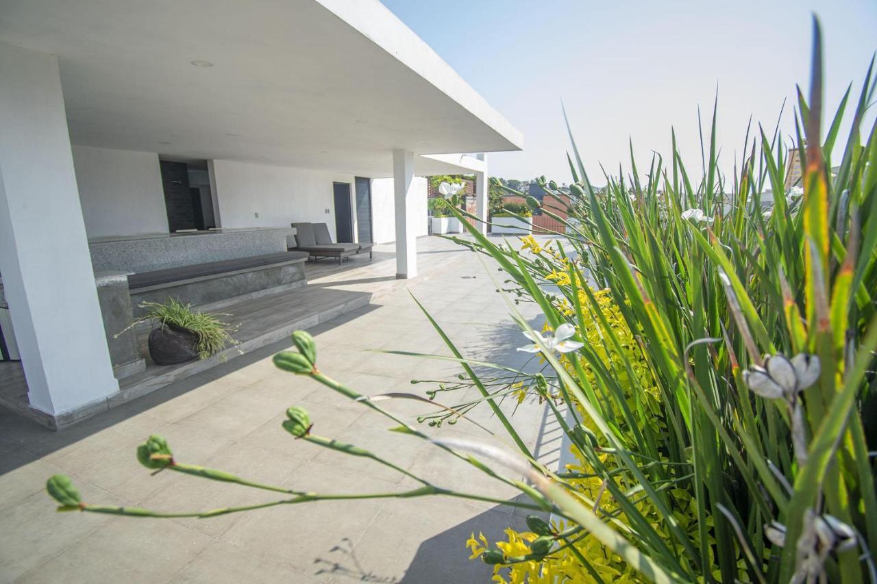Few Blocks To Plaza Machado- Roosevelt 4 Apartamento