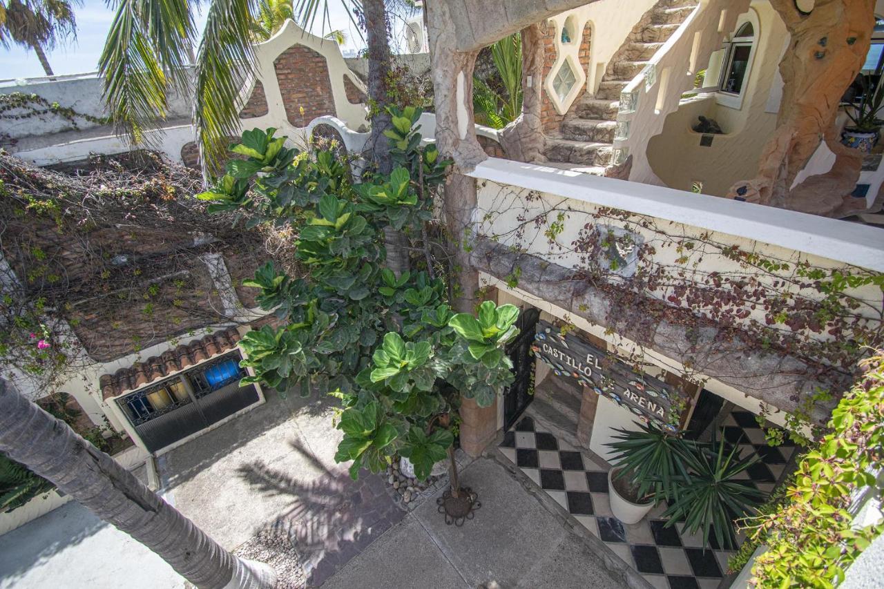Apartamento Sandcastle Beachfront With Pool