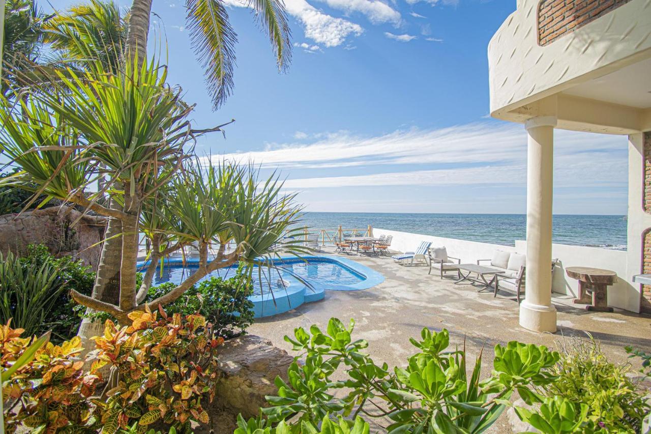 Sandcastle Beachfront With Pool Mazatlán