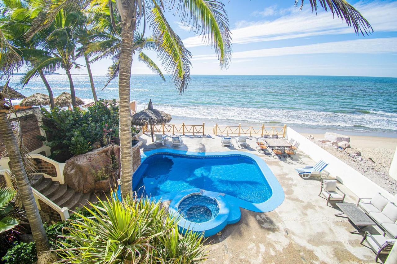 Sandcastle Beachfront With Pool Apartamento Mazatlán