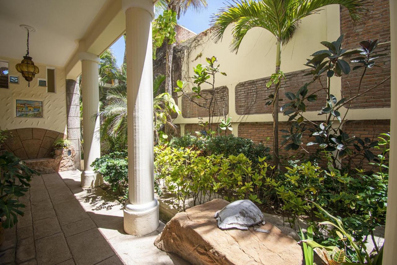 Apartamento Sandcastle Beachfront With Pool