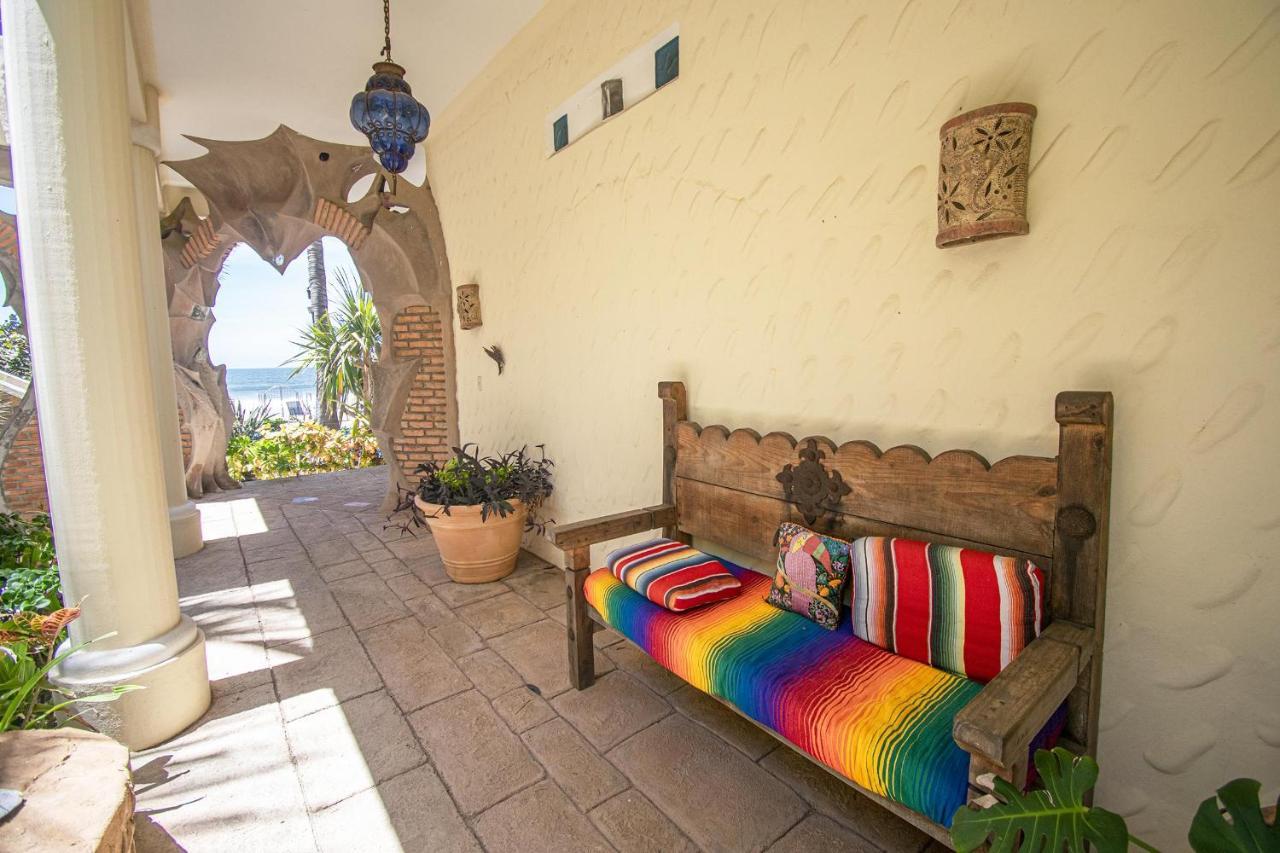 Sandcastle Beachfront With Pool Apartamento