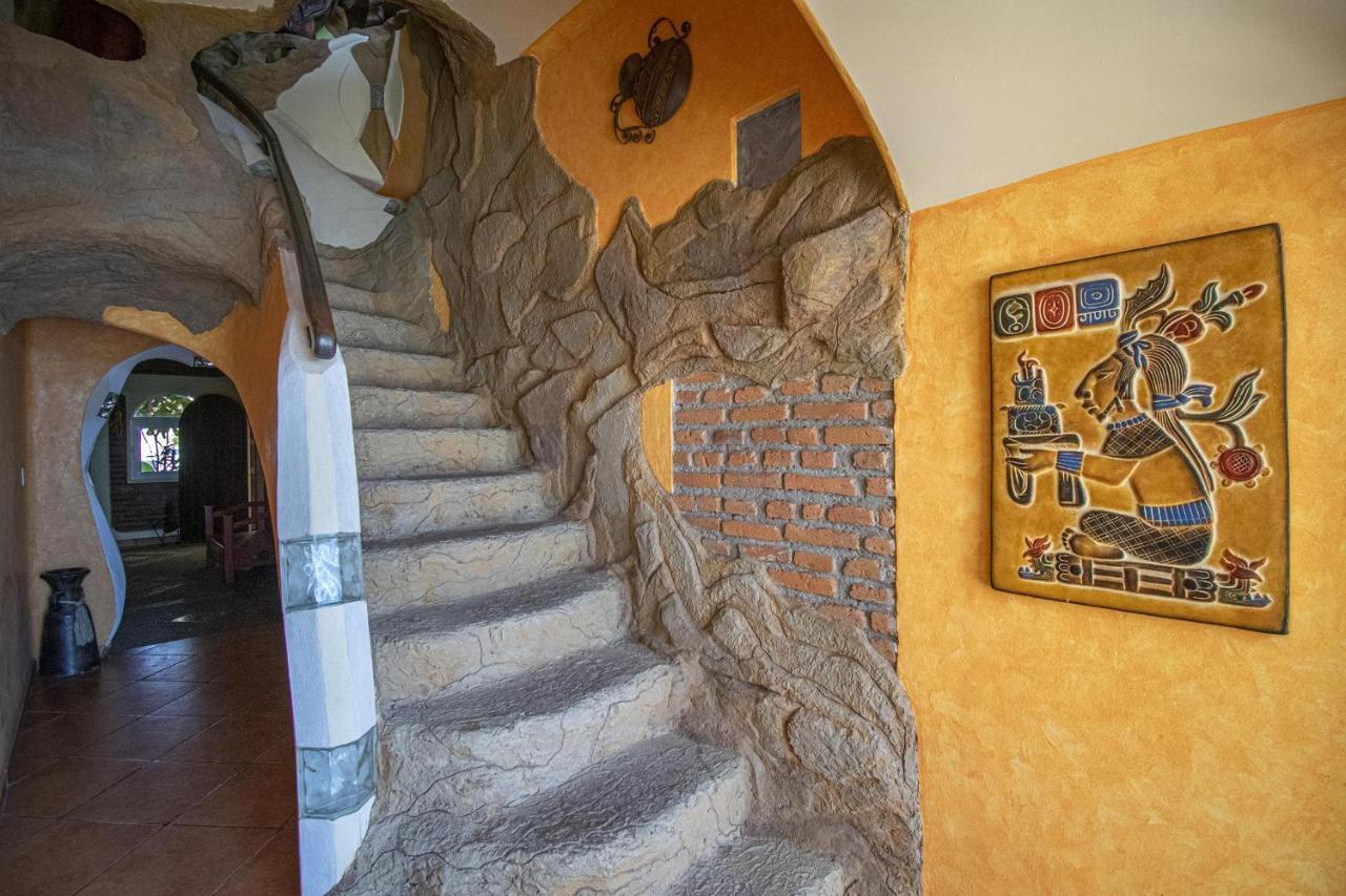 Sandcastle Beachfront With Pool Apartamento Mazatlán