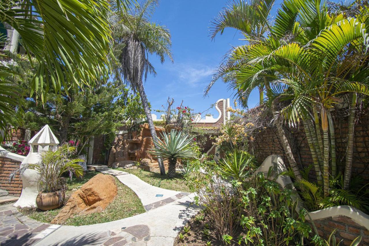 Apartamento Sandcastle Beachfront With Pool