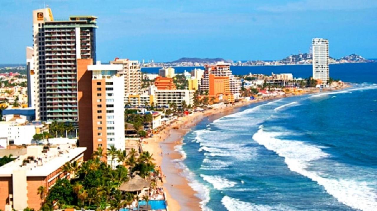 Apartamento Zona Dorada #2 - Playas Cruzando - Departamento Interior *
