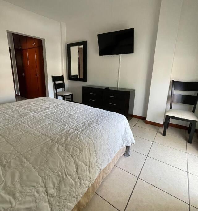 Precioso Departamento En Mazatlan, Tenerife, El Cid * Mazatlán