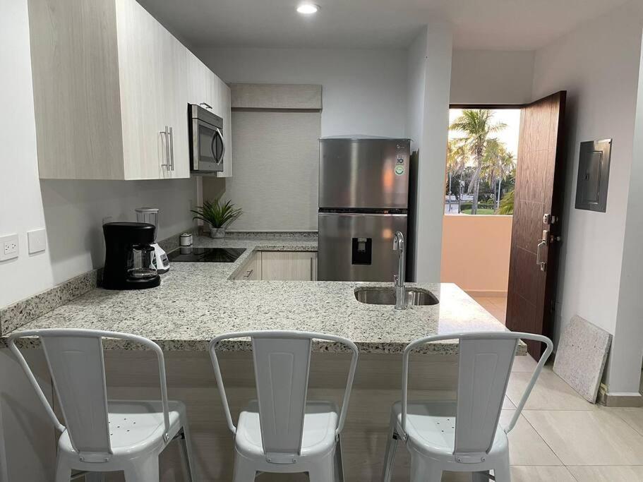 Brand New Near The Apartamento Mazatlán