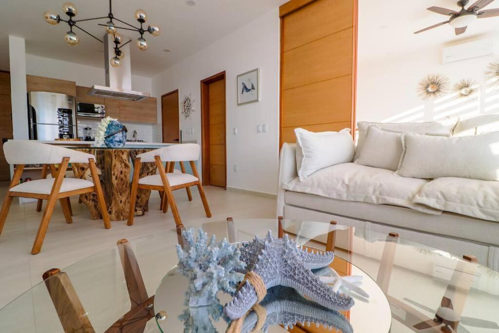 Brand New - Pool In Terrace - 1 Minute! Apartment Mazatlan