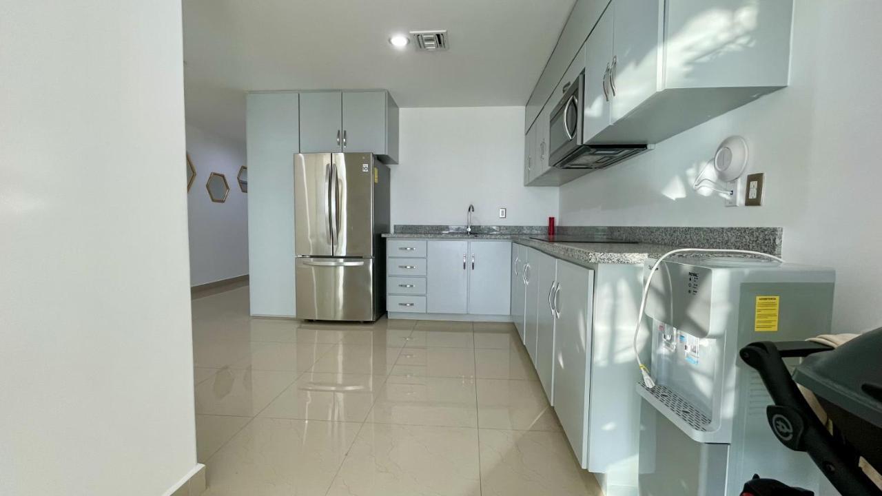 Apartamento Tramonto, A Beachfront Bliss! *