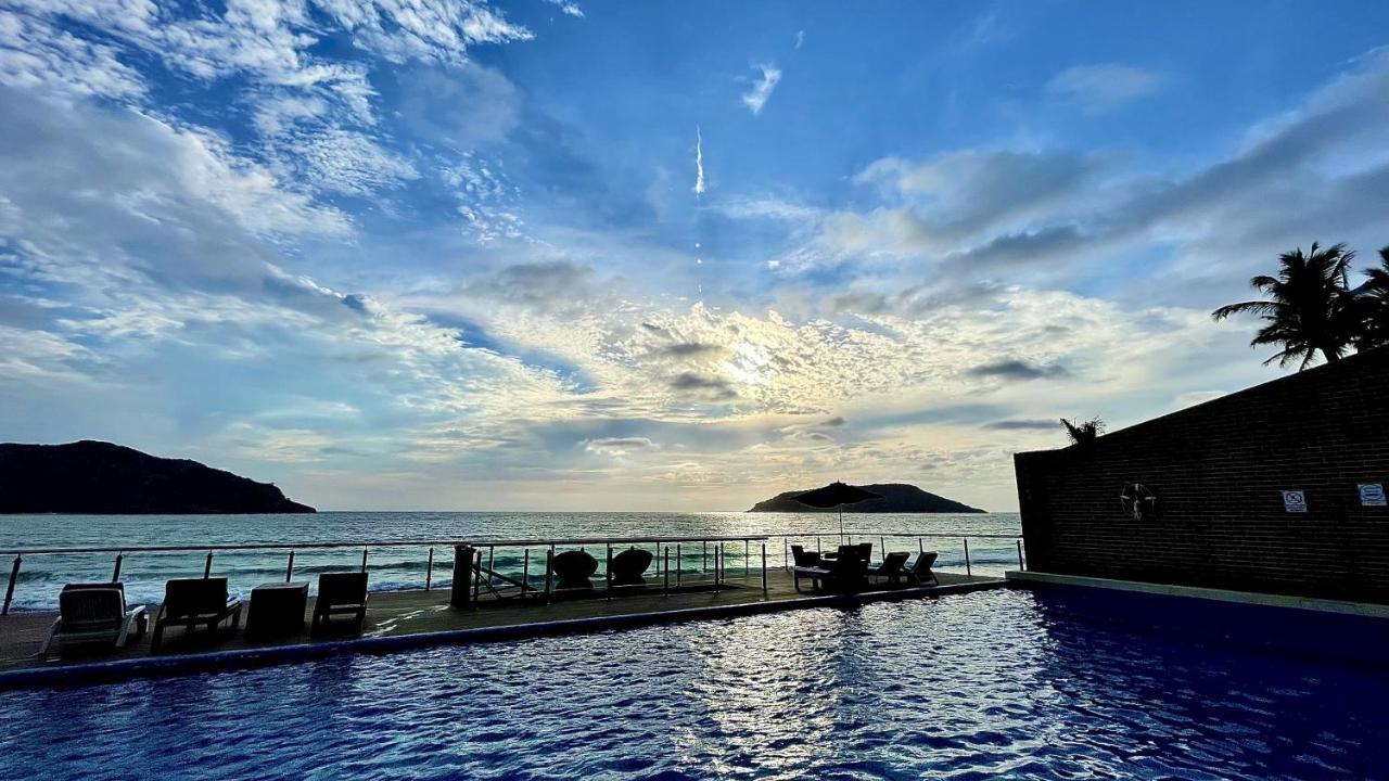 Apartamento Tramonto, A Beachfront Bliss! Mazatlán