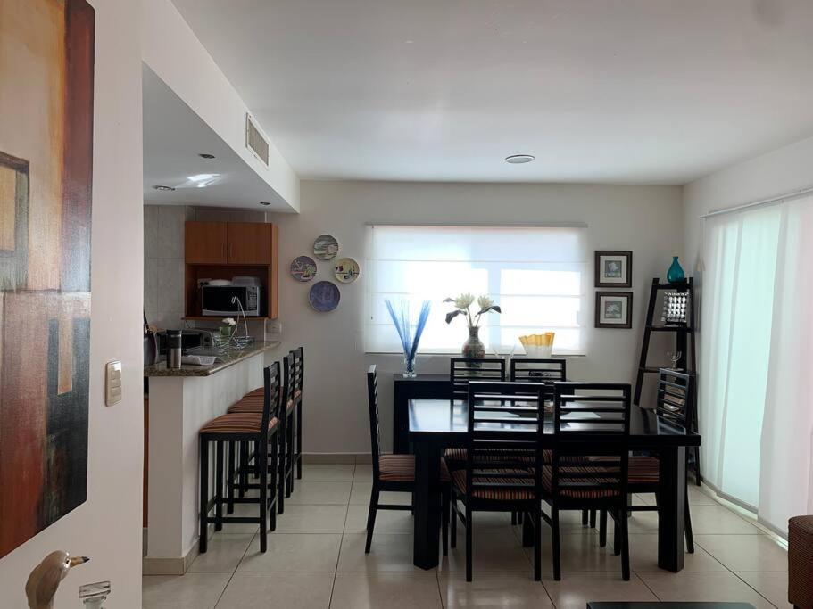 C/ Alberca Y Vista A Marina Apartamento Mazatlán