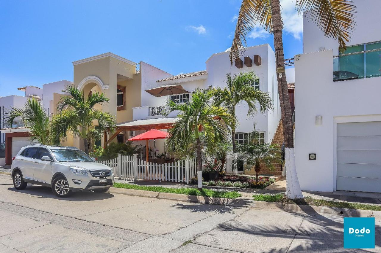 Holiday home Departamento En Con Acceso A La Playa Y Alberca Comun #138 *