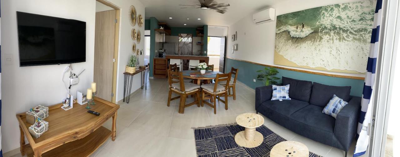 Nuevo Y Muy Bonito Departamento Con Vista A La Alberca - Residencial Almarena I *
