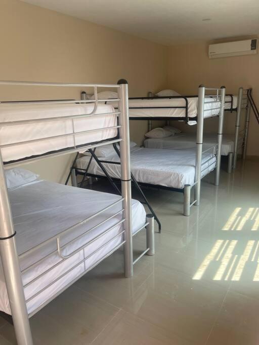 Casa Con Alberca En Excelente Ubicacion, Para Grupos Grandes De Personas Villa *