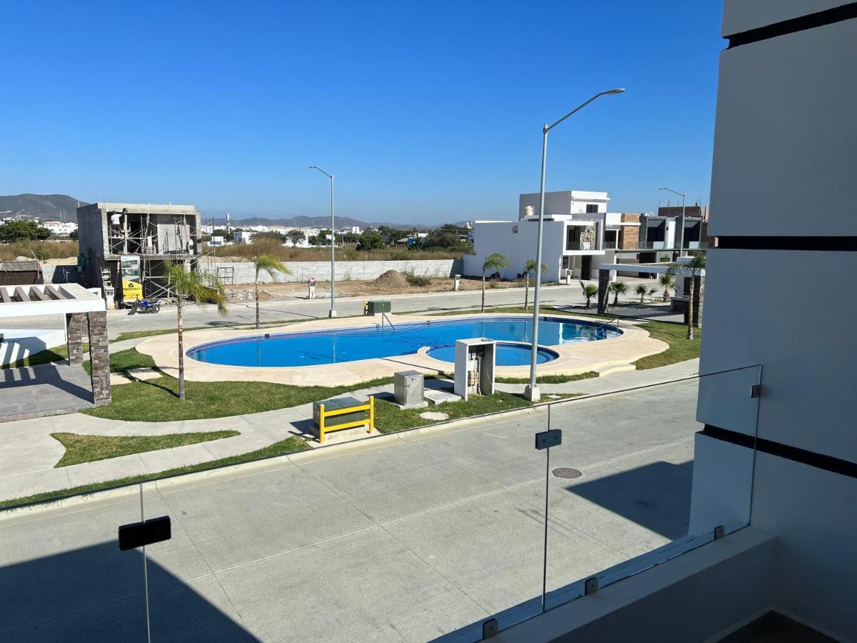 Casa Vacacional Frente A La Alberca Holiday home Mazatlan