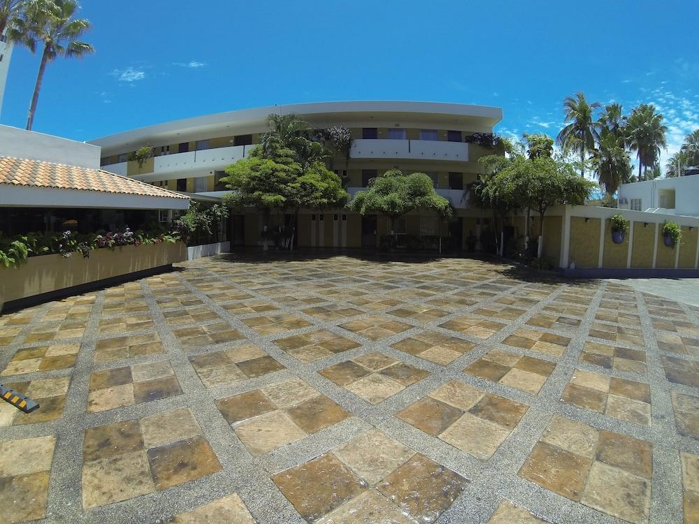 Azteca Mazatlán